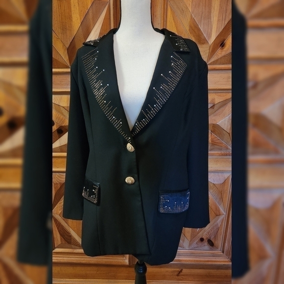 figurina Jackets & Blazers - FiGurina New York Blazer Sz 16